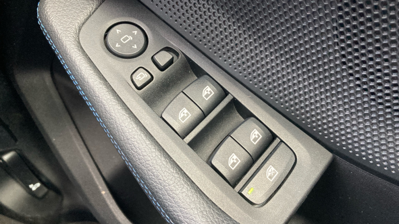 BMW 2 Series 218i [136] M Sport 4dr Petrol Saloon